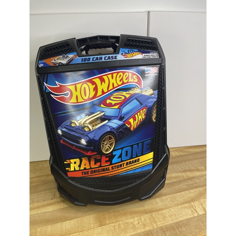 HOT WHEELS WHEELED STORAGE CARRY CASE He's missing a tire
